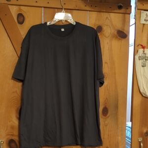 Classic Black Men's T-Shirt